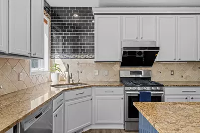 2051 Highgate Circle, Chanhassen, MN 55317 - Photo 20