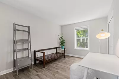 2051 Highgate Circle, Chanhassen, MN 55317 - Photo 34