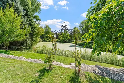2051 Highgate Circle, Chanhassen, MN 55317 - Photo 64