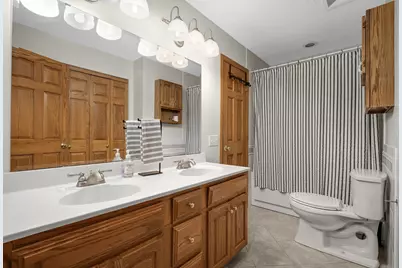 7719 Knollwood Drive, Mounds View, MN 55112 - Photo 26