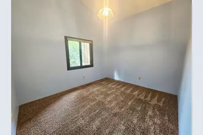 308 Cedar Lane, Montevideo, MN 56265 - Photo 10