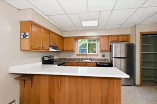 814 N 20th St, Superior, WI 54880 - Photo 2