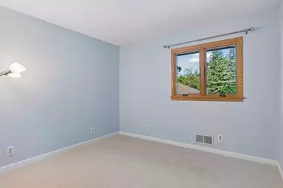 8249 Deer Pond Court N, Lake Elmo, MN 55042 - Photo 28