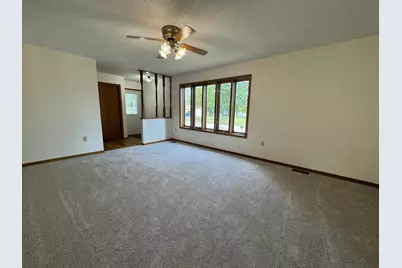 500 Deschepper Street, Marshall, MN 56258 - Photo 2