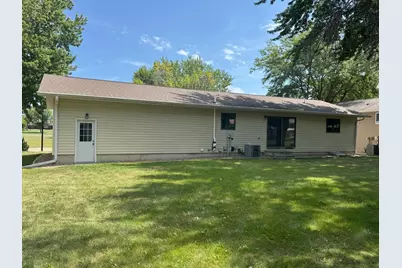 500 Deschepper Street, Marshall, MN 56258 - Photo 26