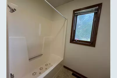 500 Deschepper Street, Marshall, MN 56258 - Photo 10
