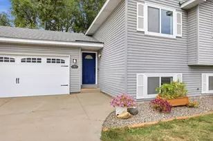 1463 Oakdale Ave, West Saint Paul, MN 55118 - Photo 2