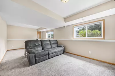 1463 Oakdale Avenue, West Saint Paul, MN 55118 - Photo 14