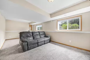 1463 Oakdale Ave, West Saint Paul, MN 55118 - Photo 14