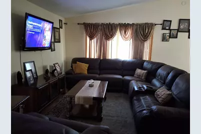 8456 Brunswick Court N, Brooklyn Park, MN 55443 - Photo 2