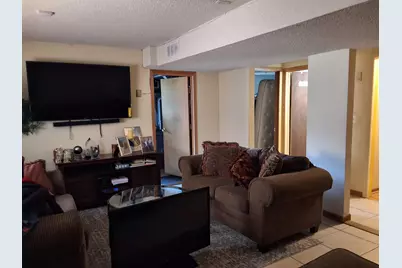 8456 Brunswick Court N, Brooklyn Park, MN 55443 - Photo 10