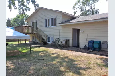 8456 Brunswick Court N, Brooklyn Park, MN 55443 - Photo 14