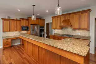1091 Fox Hill Pl SW, Rochester, MN 55902 - Photo 12