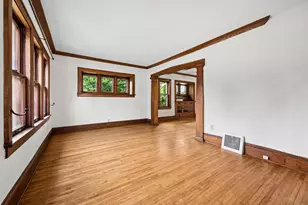 2096 Como Ave, Saint Paul, MN 55108 - Photo 2