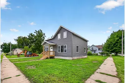 300 W Main Street, Spring Valley, MN 55975 - Photo 28