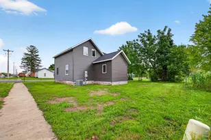 300 W Main St, Spring Valley, MN 55975 - Photo 4