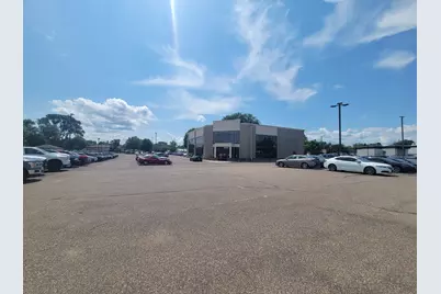 5241 W Broadway Avenue, Crystal, MN 55429 - Photo 2