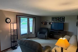 306 9th Ave, Clarkfield, MN 56223 - Photo 6