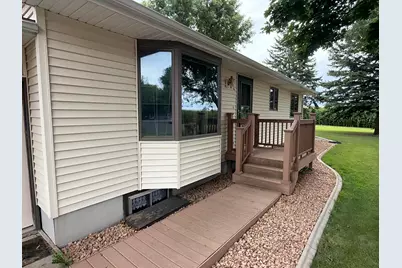 306 9th Avenue, Clarkfield, MN 56223 - Photo 18