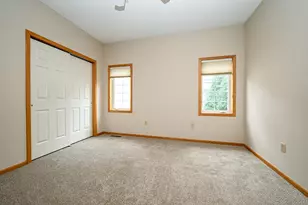 4210 Lawndale Ln N, Plymouth, MN 55446 - Photo 18