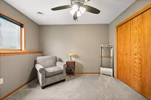 3226 Marlin Ave, Vadnais Heights, MN 55127 - Photo 36