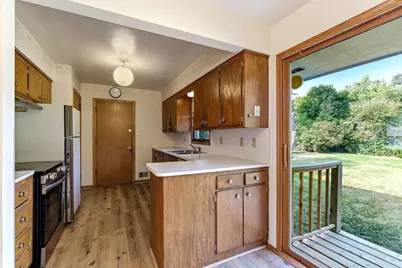 2835 Galtier Street, Roseville, MN 55113 - Photo 8
