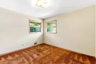 2835 Galtier St, Roseville, MN 55113 - Photo 14