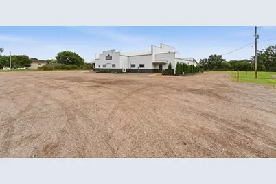 691 Main Street W, Richmond, MN 56368 - Photo 14