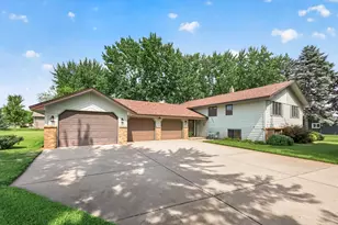 3800 101st Ave N, Brooklyn Park, MN 55443 - Photo 4