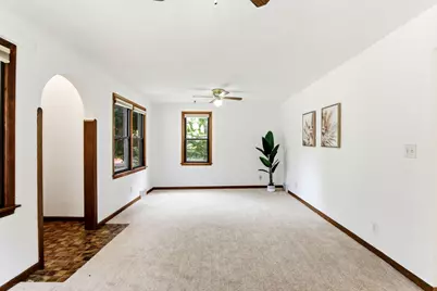 896 4th Street E, Saint Paul, MN 55106 - Photo 4