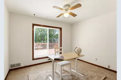 896 4th Street E, Saint Paul, MN 55106 - Photo 16