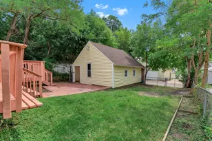 896 4th St E, Saint Paul, MN 55106 - Photo 32