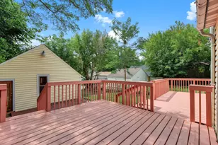 896 4th St E, Saint Paul, MN 55106 - Photo 30