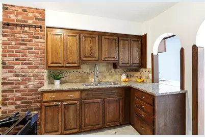 896 4th Street E, Saint Paul, MN 55106 - Photo 14