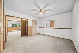 8818 N Brook Ave N, Brooklyn Park, MN 55428 - Photo 32