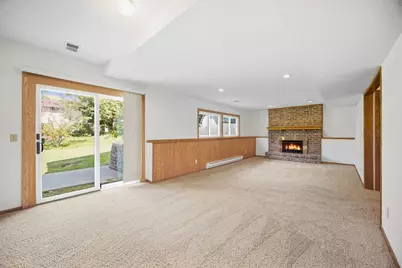 8818 N Brook Avenue N, Brooklyn Park, MN 55428 - Photo 22