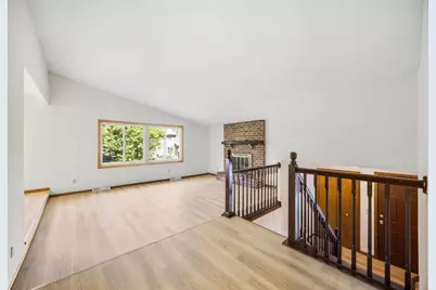 8818 N Brook Avenue N, Brooklyn Park, MN 55428 - Photo 4