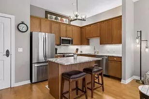 370 Marshall Ave, Saint Paul, MN 55102 - Photo 10