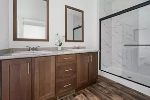2421 Oak Preserve Ct, Saint Cloud, MN 56304 - Photo 6