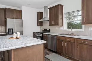2421 Oak Preserve Ct, Saint Cloud, MN 56304 - Photo 4