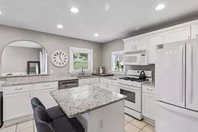 657 Delaware Avenue, Saint Paul, MN 55107 - Photo 18