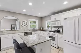 657 Delaware Ave, Saint Paul, MN 55107 - Photo 18