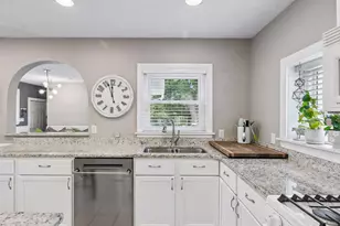 657 Delaware Ave, Saint Paul, MN 55107 - Photo 24