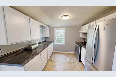707 Atlantic Avenue, Kerkhoven, MN 56252 - Photo 2