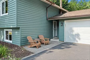 12335 Oxbow Dr, Eden Prairie, MN 55347 - Photo 4