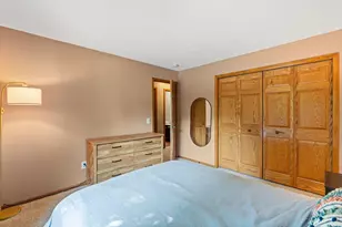 12335 Oxbow Dr, Eden Prairie, MN 55347 - Photo 22