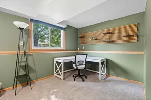 12335 Oxbow Dr, Eden Prairie, MN 55347 - Photo 26