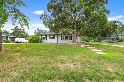 9141 Oliver Avenue S, Bloomington, MN 55431 - Photo 2