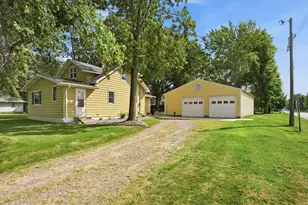420 1st St NE, Avon, MN 56310 - Photo 1