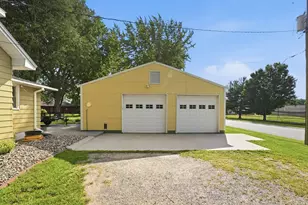 420 1st St NE, Avon, MN 56310 - Photo 22